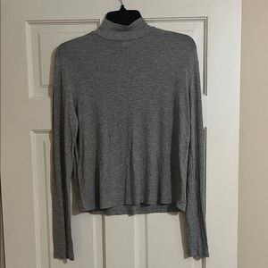 Pretty splendid turtleneck top